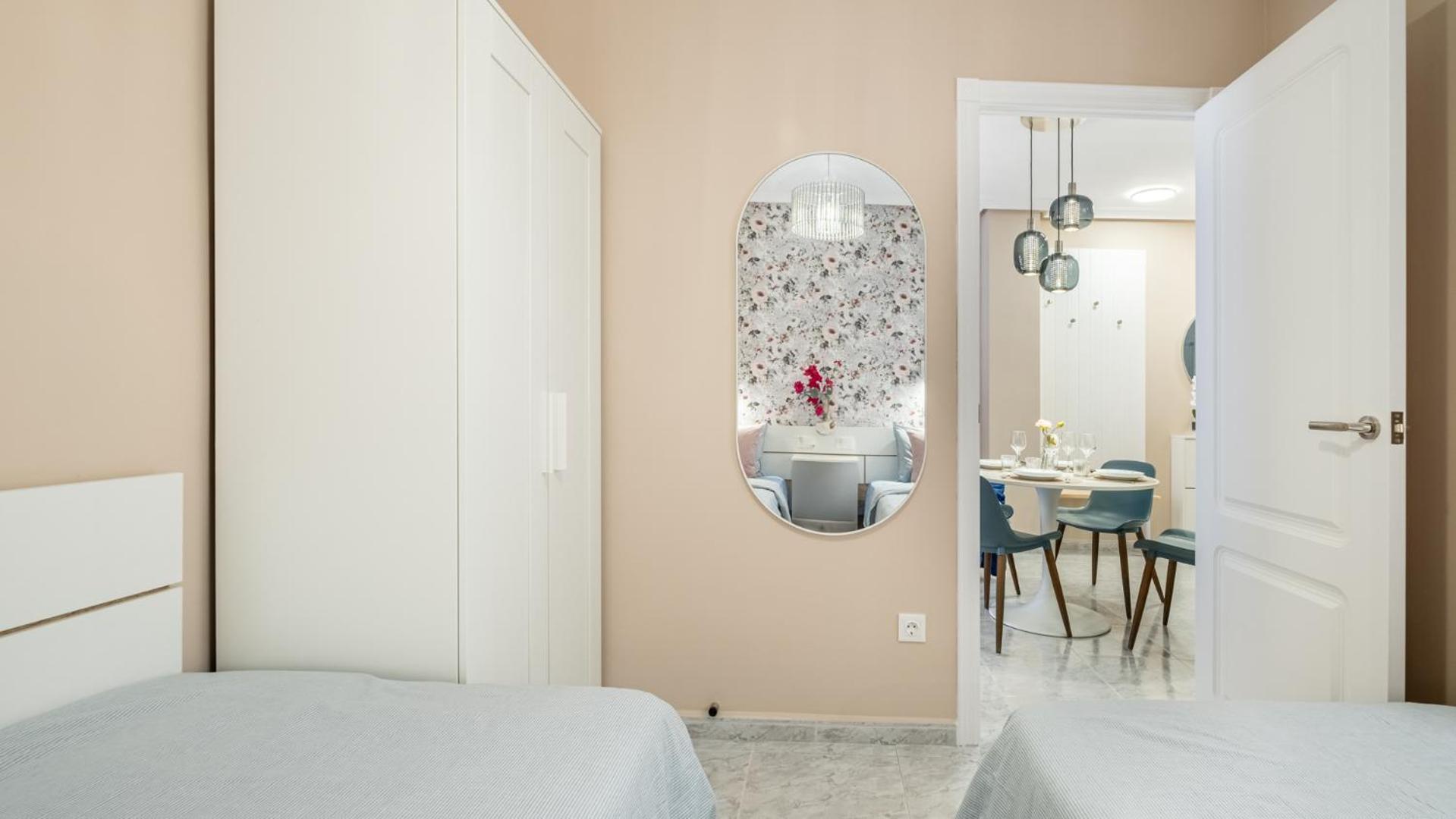 Apartamento Centrico Con Garaje Torrevieja Luaran gambar
