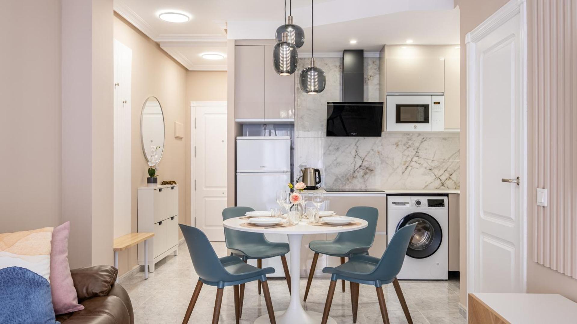 Apartamento Centrico Con Garaje Torrevieja Luaran gambar